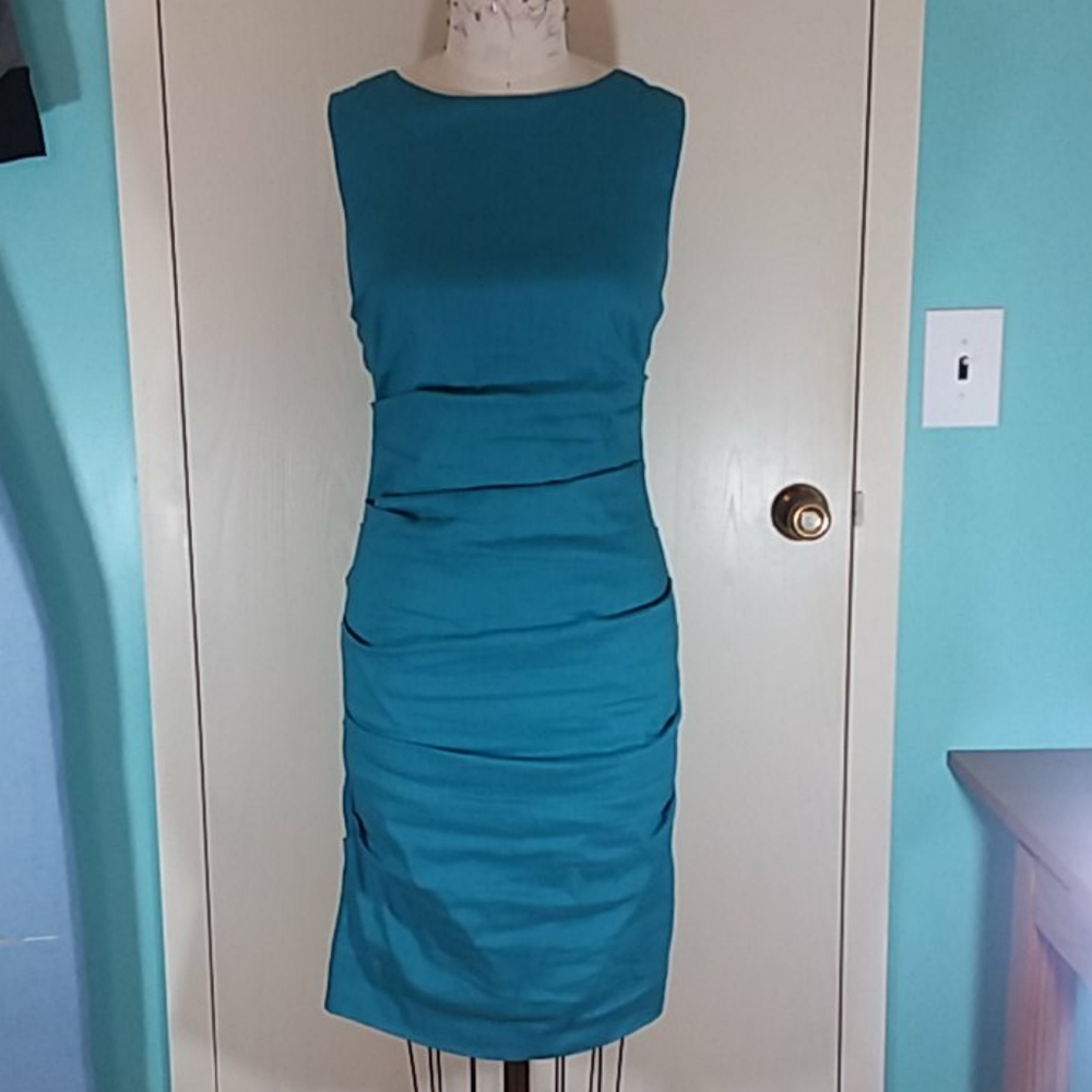 Nicole Miller Rousched Sheath Drsss